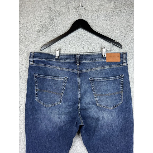 Lucky Brand 410 Jeans Mens 40x32 Athletic Straight Denim Classic Los Angeles